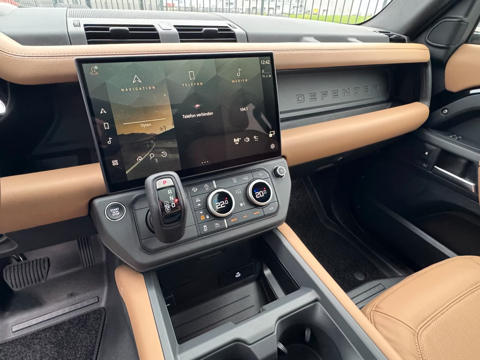 Land Rover Defender V8 P425 שנת 2026 למכירה בשלמה מוטורס - תמונה 5