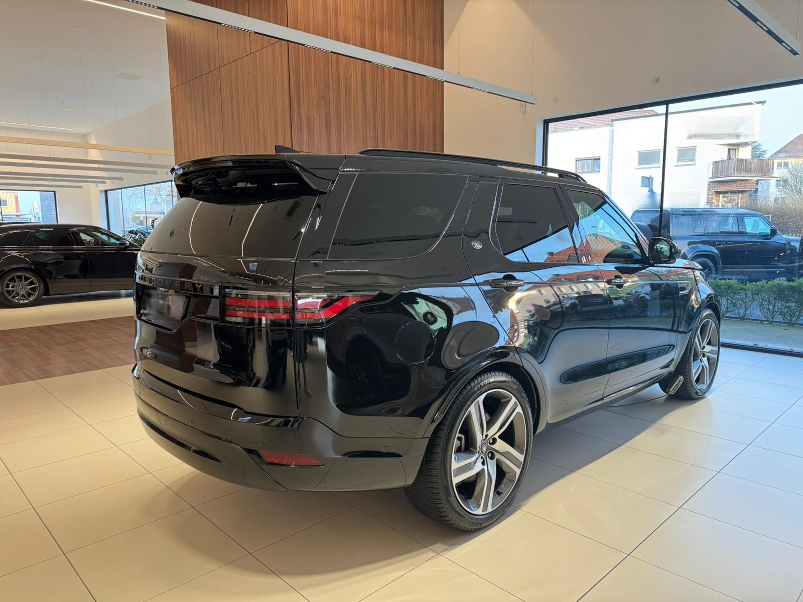 Land Rover Discovery 5 D350 7 מקומות שנת 2026 למכירה בשלמה מוטורס - תמונה 2