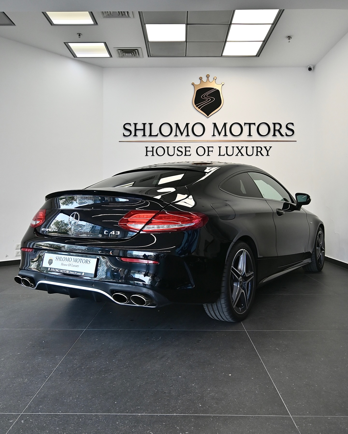 Mercedes-Benz C43 AMG Coupe Special Edition שנת 2016 למכירה בשלמה מוטורס - תמונה 2