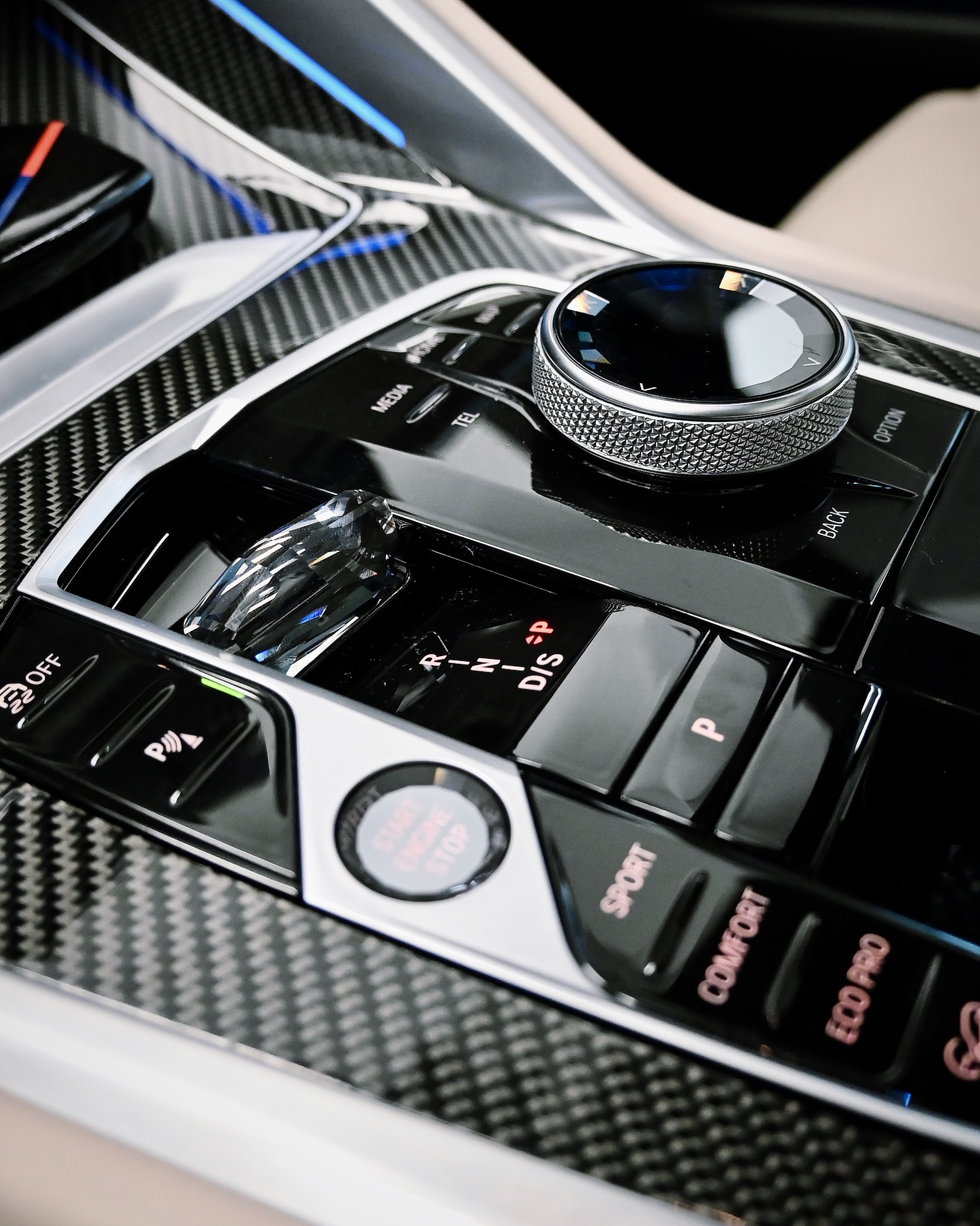 BMW X6 M60I שנת 2024 למכירה בשלמה מוטורס - תמונה 4